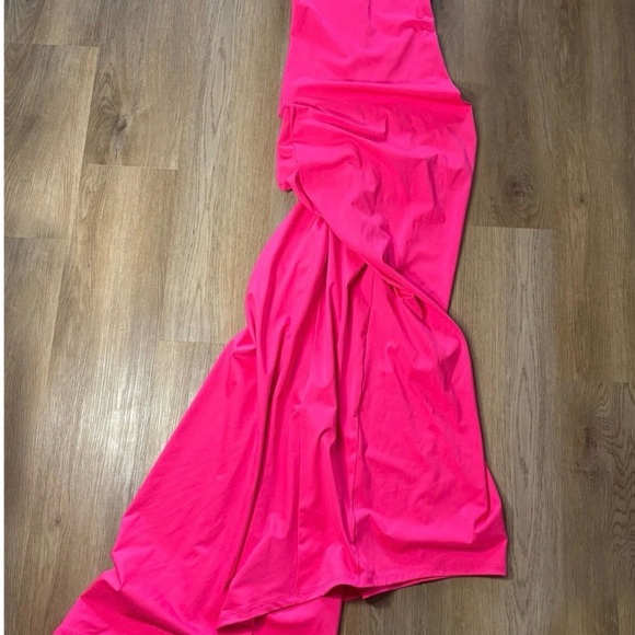 H&M Vibrant Pink Maxi Dress - Picture 5 of 13